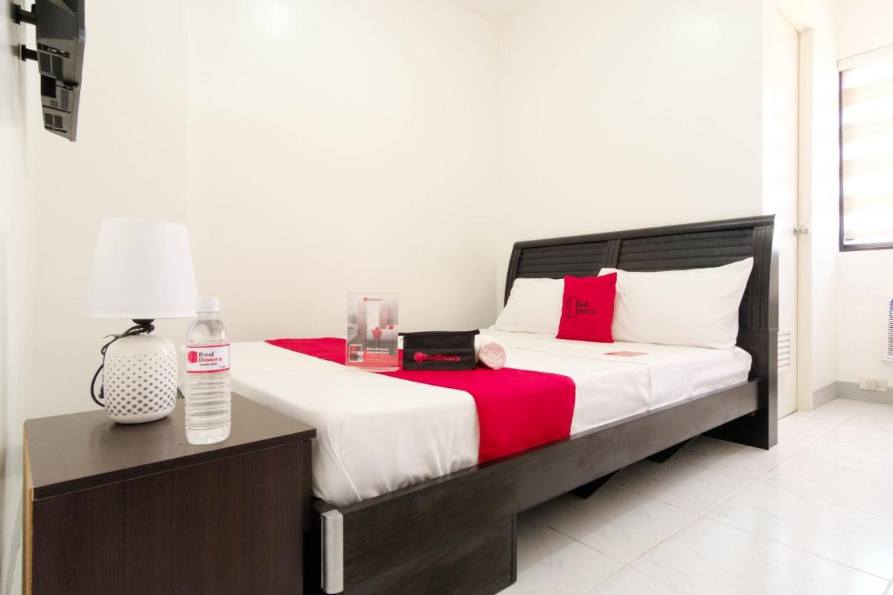 Reddoorz Near Sm Bicutan Paranaque City Exterior foto